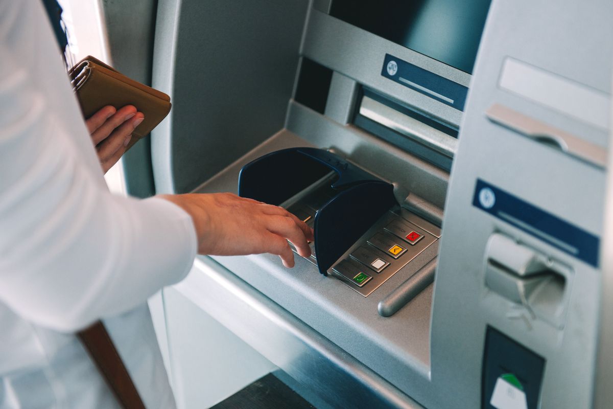 Cosa fare se il bancomat non da i soldi