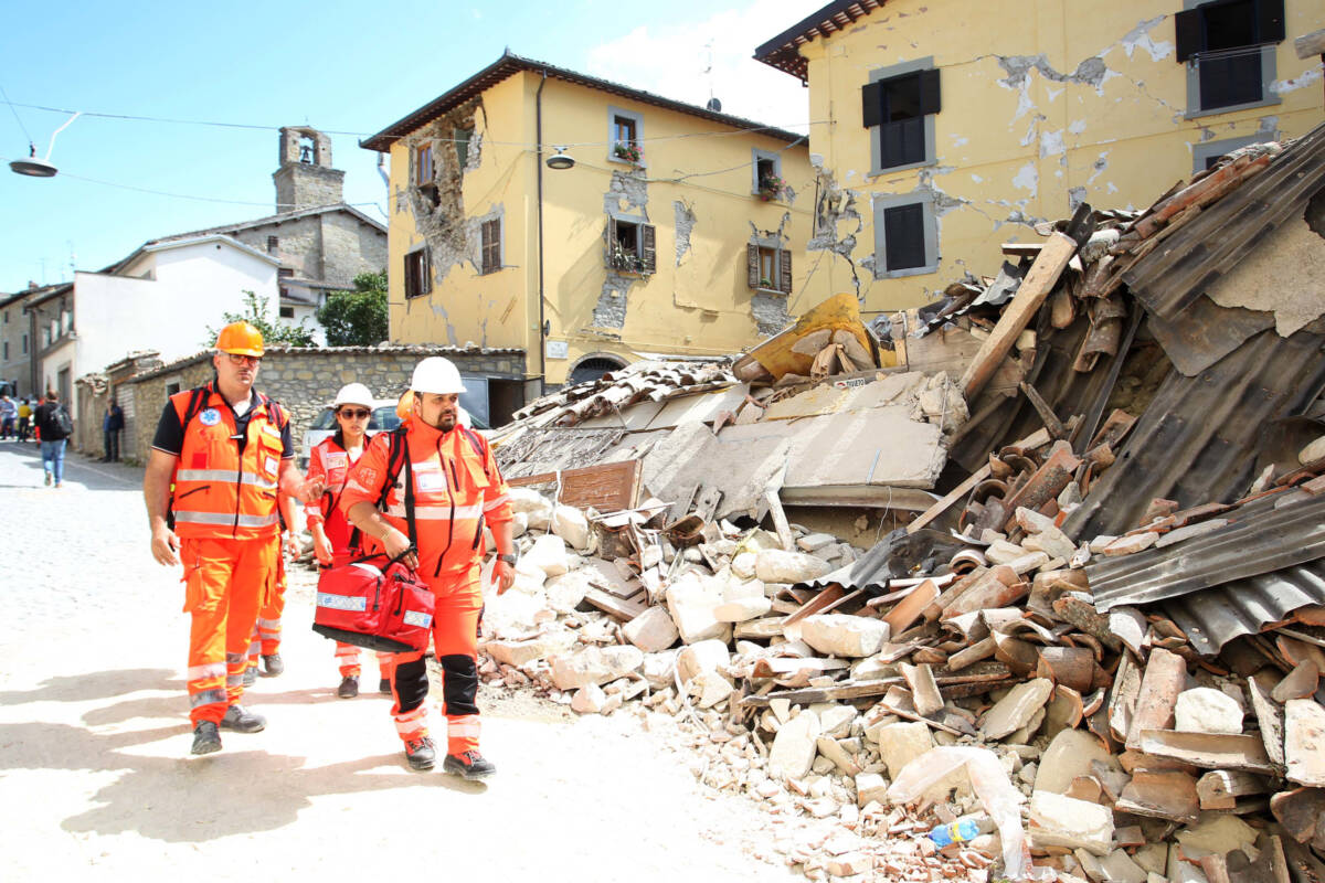 Terremoto in Cina: salgono a 65 le vittime  