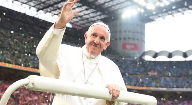 Pedofilia, Papa Francesco in Irlanda: &#8220;Decisi nella ricerca della verità&#8221;