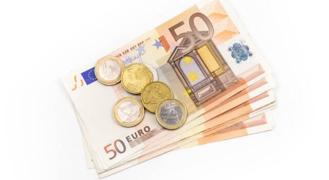 L&#8217;inflazione farà perdere &#8220;2.457 euro annui a famiglia&#8221;