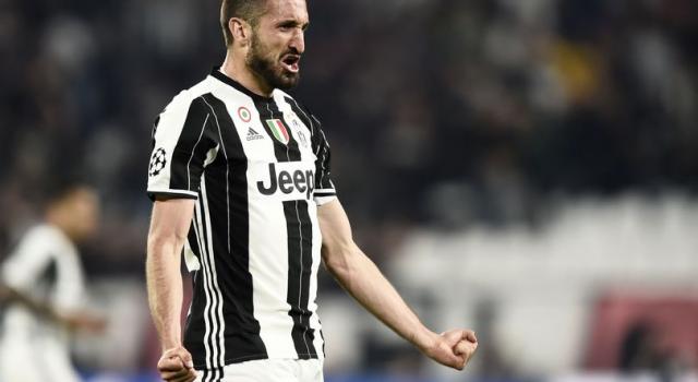 Juventus, lesione al bicipite femorale per Chiellini: a rischio il finale di stagione