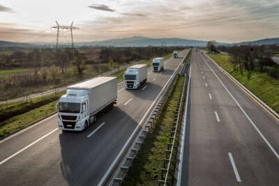 camion convoglio autotrasporti