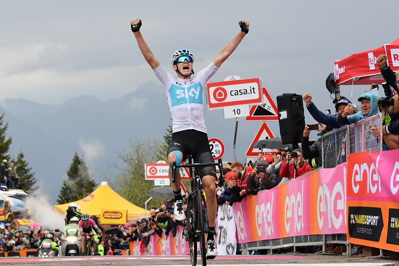 Giro d’Italia 2018, Chris Froome domina lo Zoncolan. Yates difende la Maglia Rosa