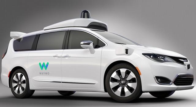 Google rivoluziona il mondo delle auto, svelata la strategia di Waymo