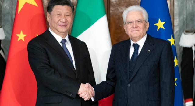 La conferenza stampa di Matterella e Xi Jinping: Rafforzare la cooperazione tra i paesi