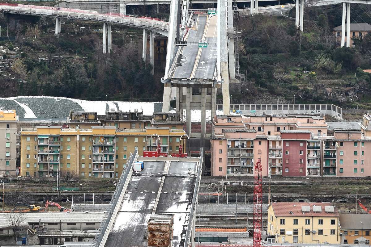 Ponte Morandi, riapre via Fillak (tra le polemiche)