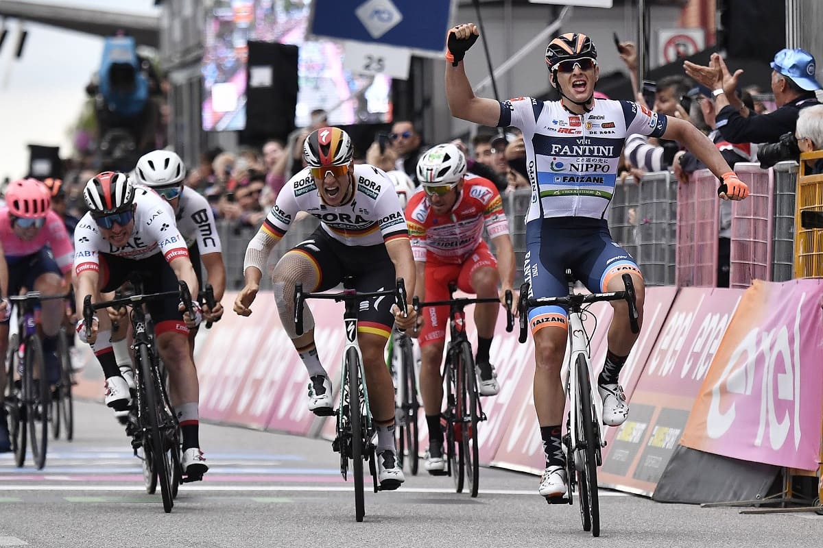 Giro d’Italia 2019, Damiano Cima sorprende i velocisti sul traguardo di Santa Maria di Sala