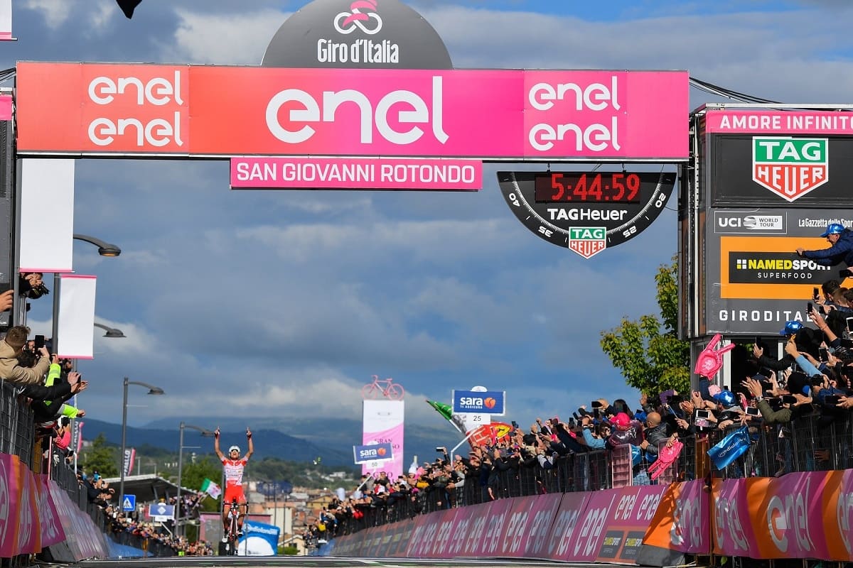 Giro d’Italia 2019, è festa Italia a San Giovanni Rotondo: vince Masnada, Conti in Rosa