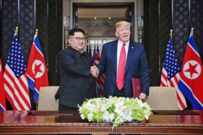 DONALD TRUMP KIM YONG UN (1)