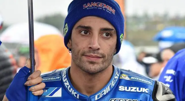 chi e andrea iannone la carriera e la vita privata del pilota abruzzese