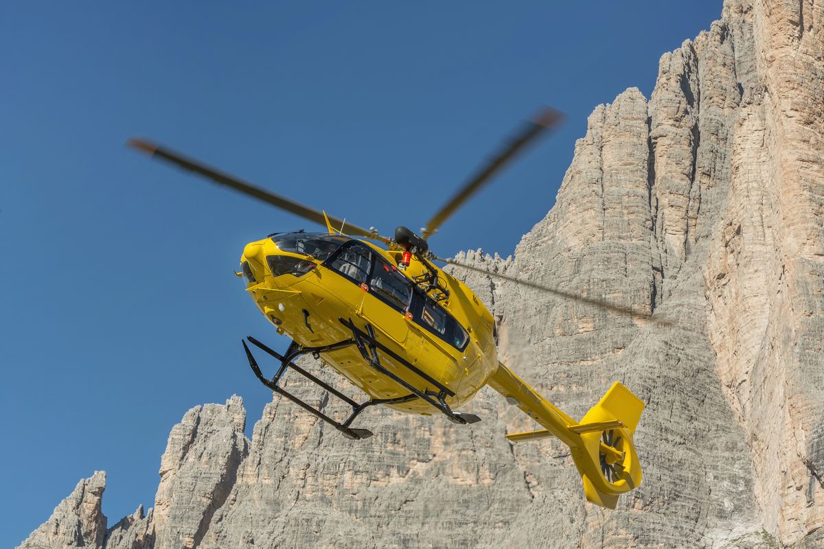 Canada, tre alpinisti travolti da una valanga sull’Howse Peak