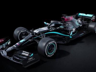 Mercedes livrea nera