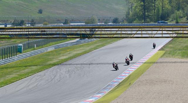 Superbike, in Argentina Gara-1 a Razgatioglu: Mondiale più vicino