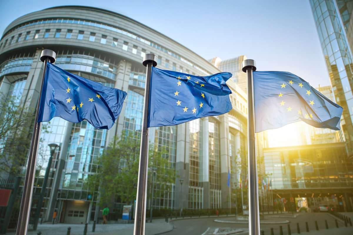 Dombrovskis ai Paesi Ue: “Ratificate il più velocemente possibile il Recovery Plan”