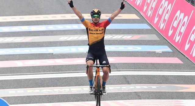 Giro d&#8217;Italia, successo di Jan Tratnik a San Daniele del Friuli. Joao Almeida resta in Rosa