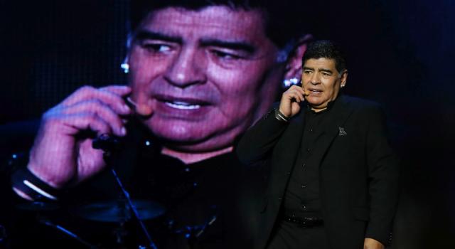 La morte di Maradona si tinge di giallo