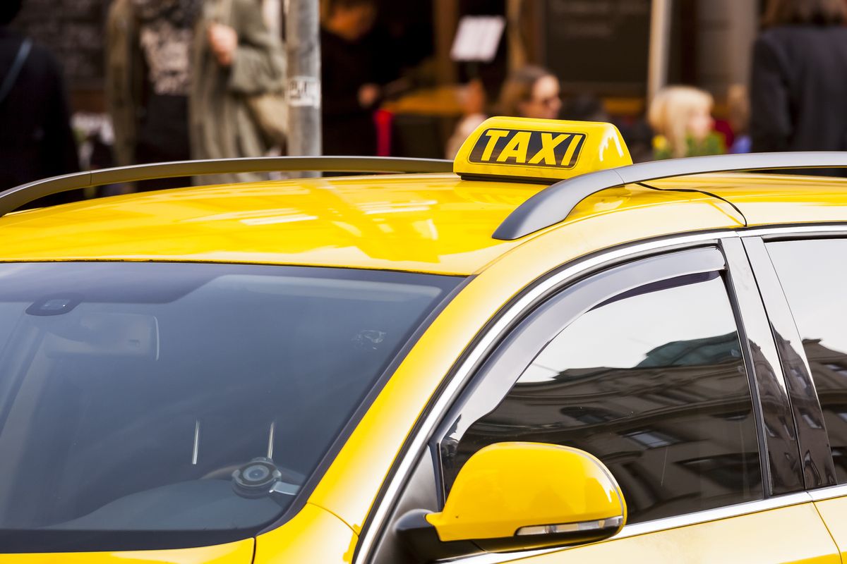 Il problema dei taxi e della potenziale concorrenza