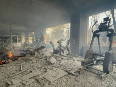guerra ucraina palestra distrutta
