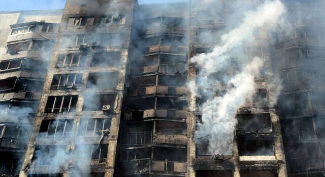 Esplosioni su Kiev: colpita una centrale elettrica