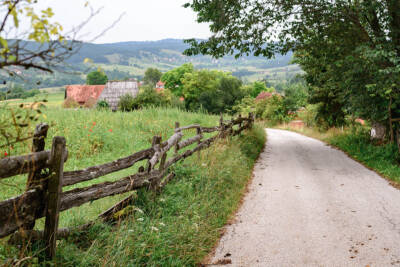 casolare_strada_campagna_terreno