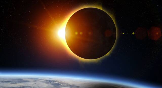 Eclissi di Sole: cosa sono, come guardarle e cosa credevano nell&#8217;antichità