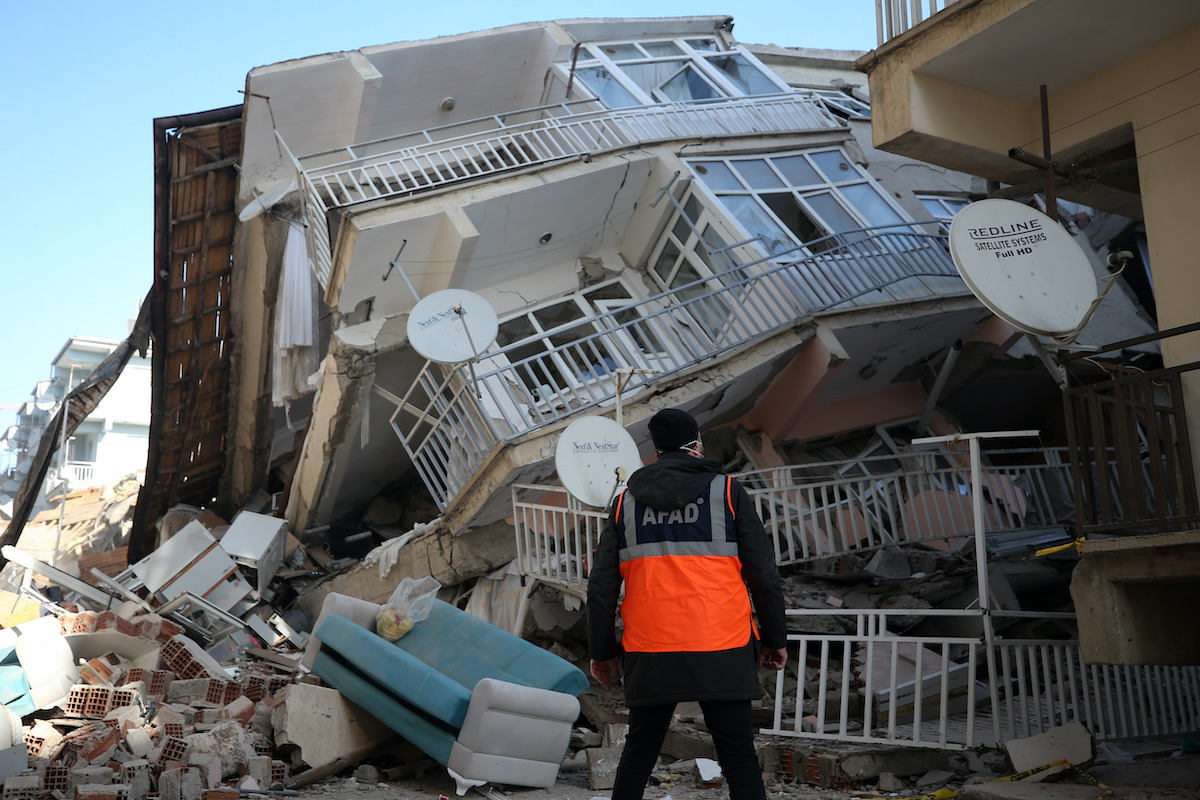 Terremoto in Turchia, scatta indagine per crollo edifici abusivi