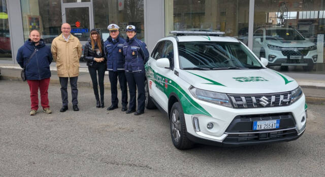 Polizia Locale di Lanzo sceglie Suzuki Vitara hybrid come vettura di servizio