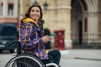 ragazza giovane disabile
