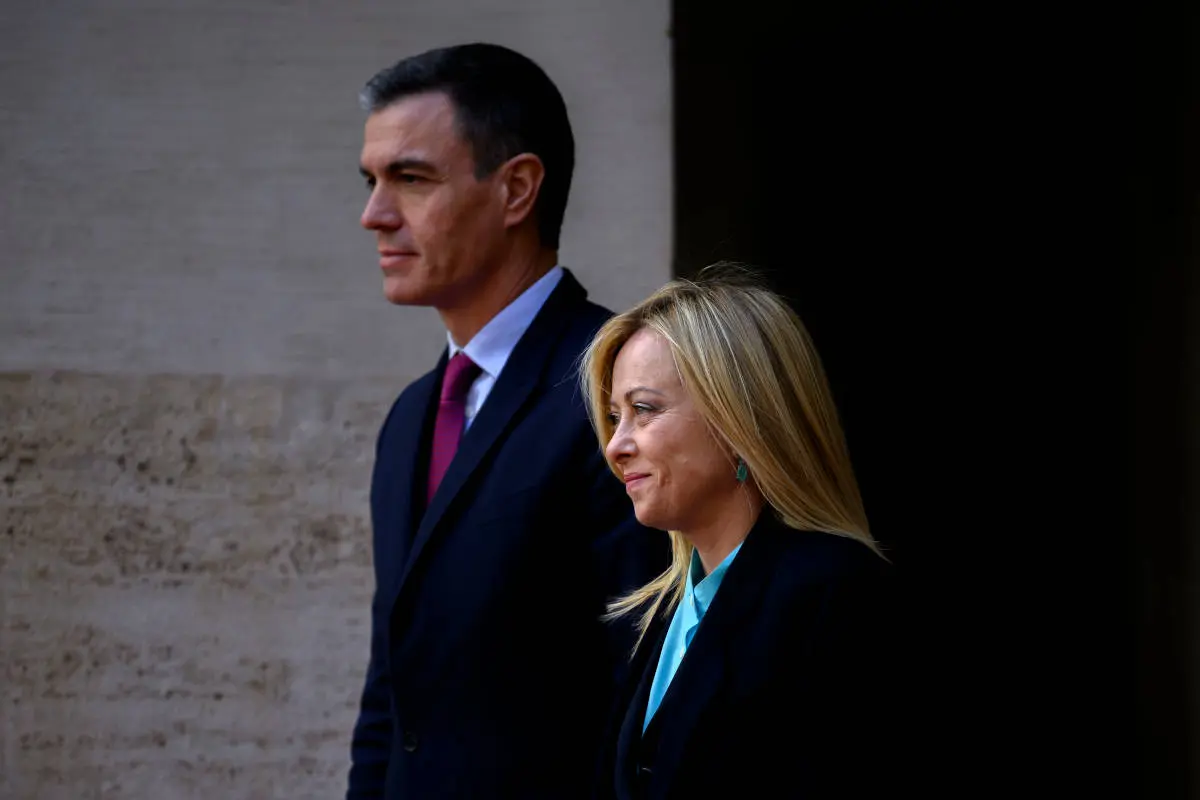Pedro Sanchez e Giorgia Meloni