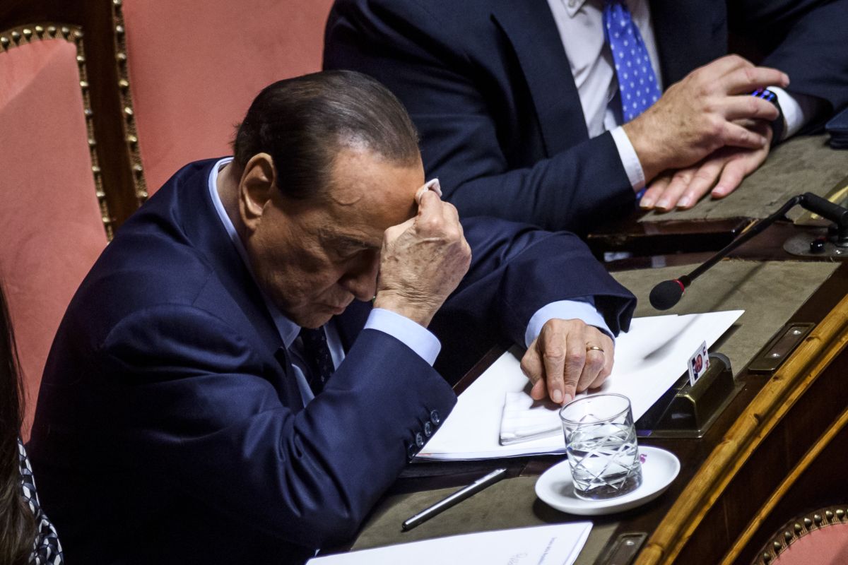 Zangrillo: Berlusconi non può camminare ne alzarsi