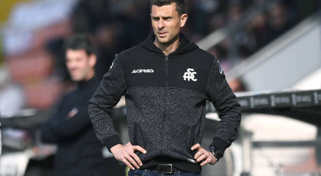 Thiago Motta difende l&#8217;arbitraggio nella sfida contro il Milan