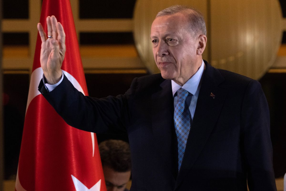 Turchia: Erdogan è presidente per la terza volta.