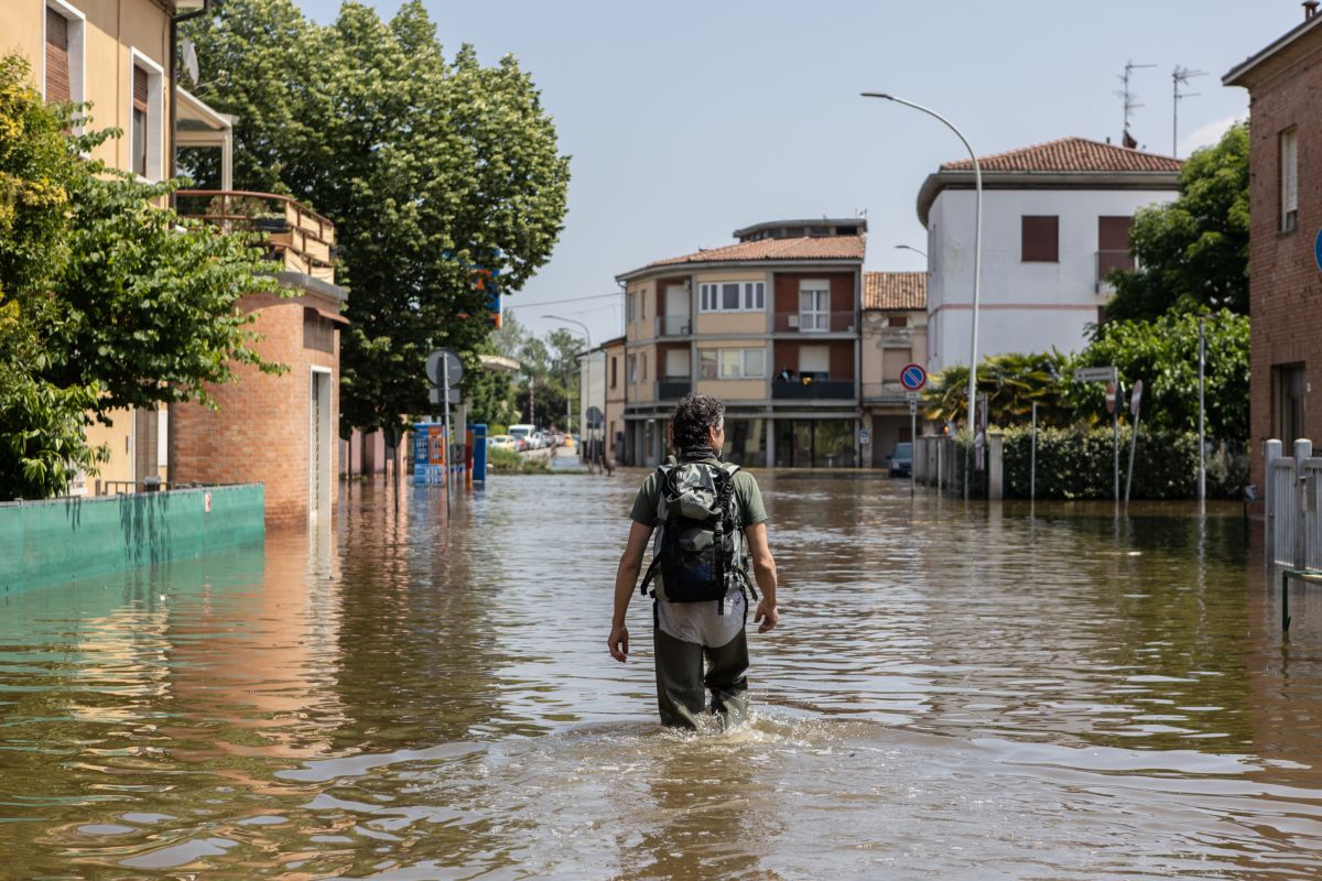 strade allagate, disastro alluvione Emilia Romagna