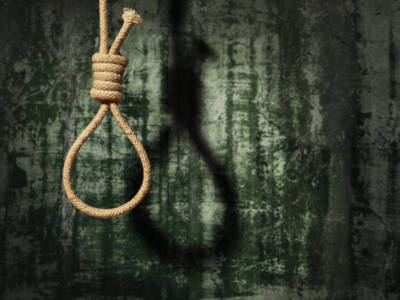 Suicidio, corda per impiccarsi