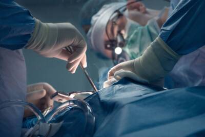 medici chirurgia operazione