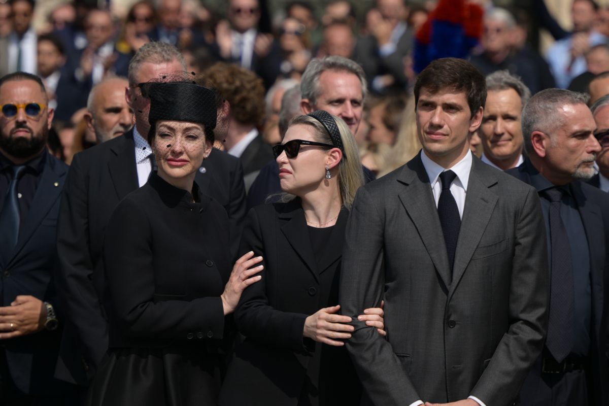 Funerali Silvio Berlusconi - Marina, Pier Silvio, Eleonora, Luigi