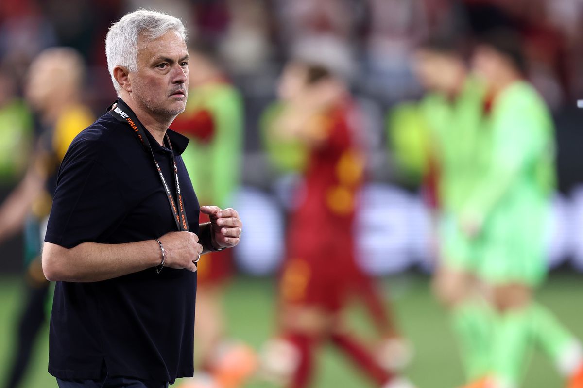 Roma: esonerato Mourinho, costano care le sconfitte