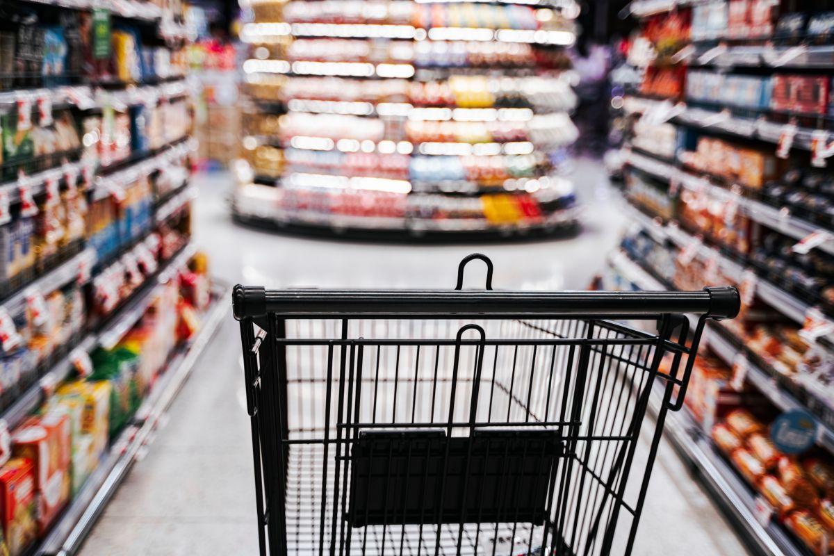 Trimestre anti-inflazione: prodotti scontati e supermercati aderenti