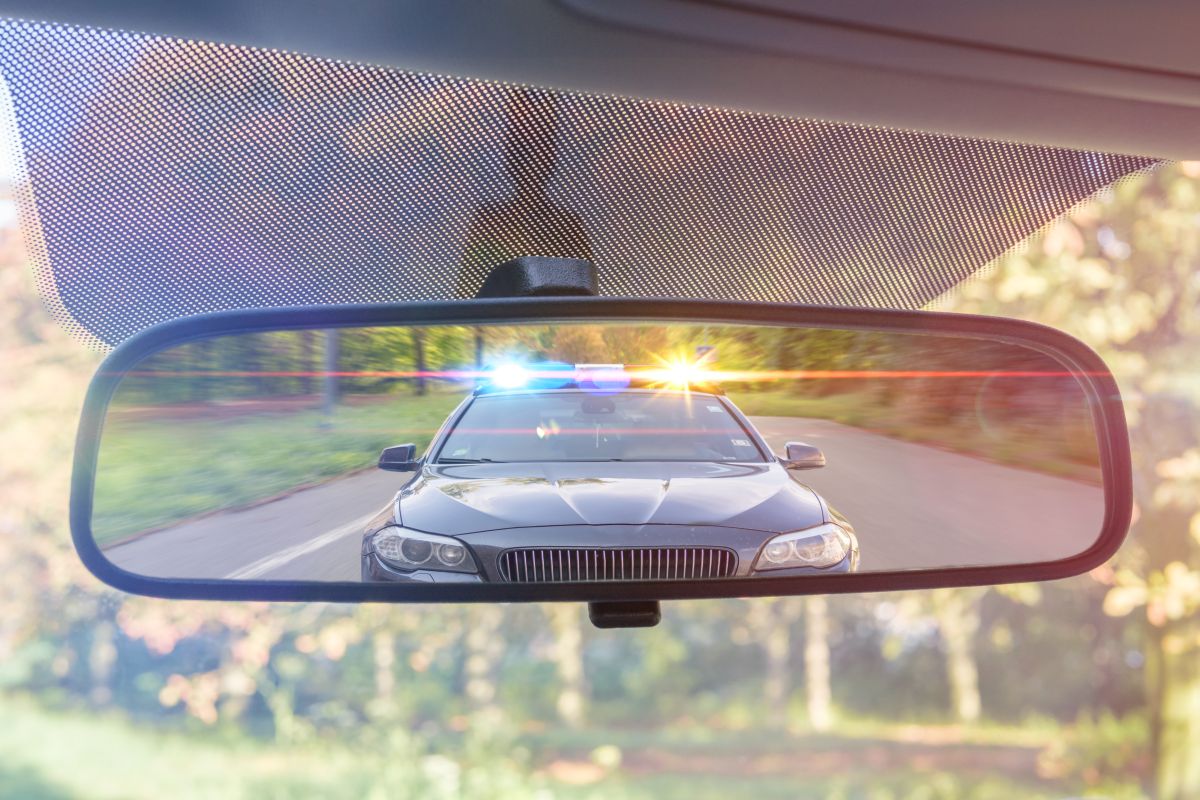 inseguimento auto, specchietto retrovisore polizia