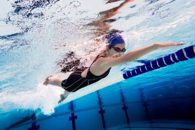 Nuotatrice, vasca piscina nuoto