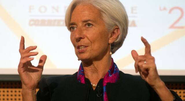 Bce: la banca contro l&#8217;economia