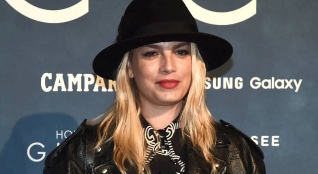 Emma Marrone, dedica d&#8217;amore per il padre: &#8220;Mi manchi da morire, ero felice e non lo sapevo&#8221;