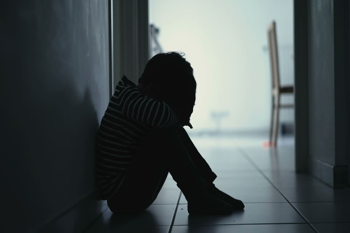 Comprava bambini per abusarne: la scoperta terrificante