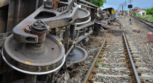 Incidente ferroviario Cosenza, indetto sciopero di 8 ore: &#8220;Poca sicurezza&#8221;