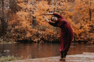 ragazza in autunno