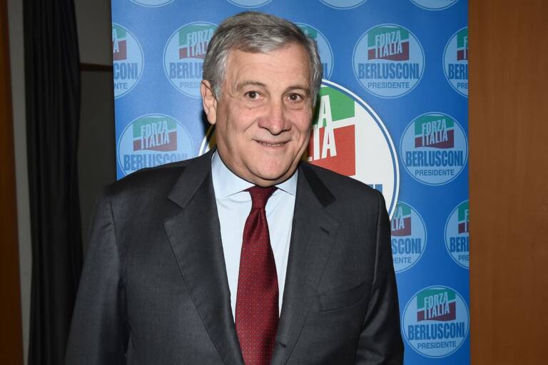 Antonio Tajani Annuncia Proposta Ius Scholae Fdi Frena