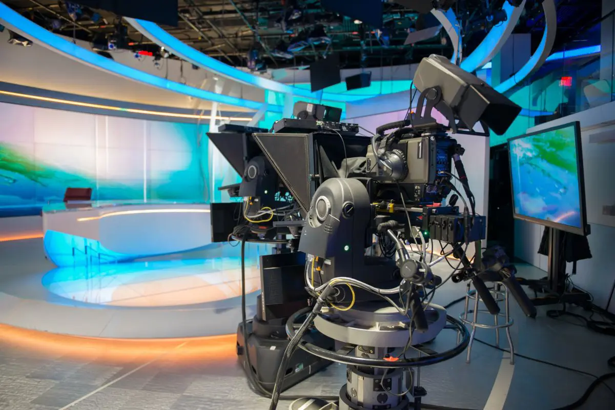 telecamera studio televisivo