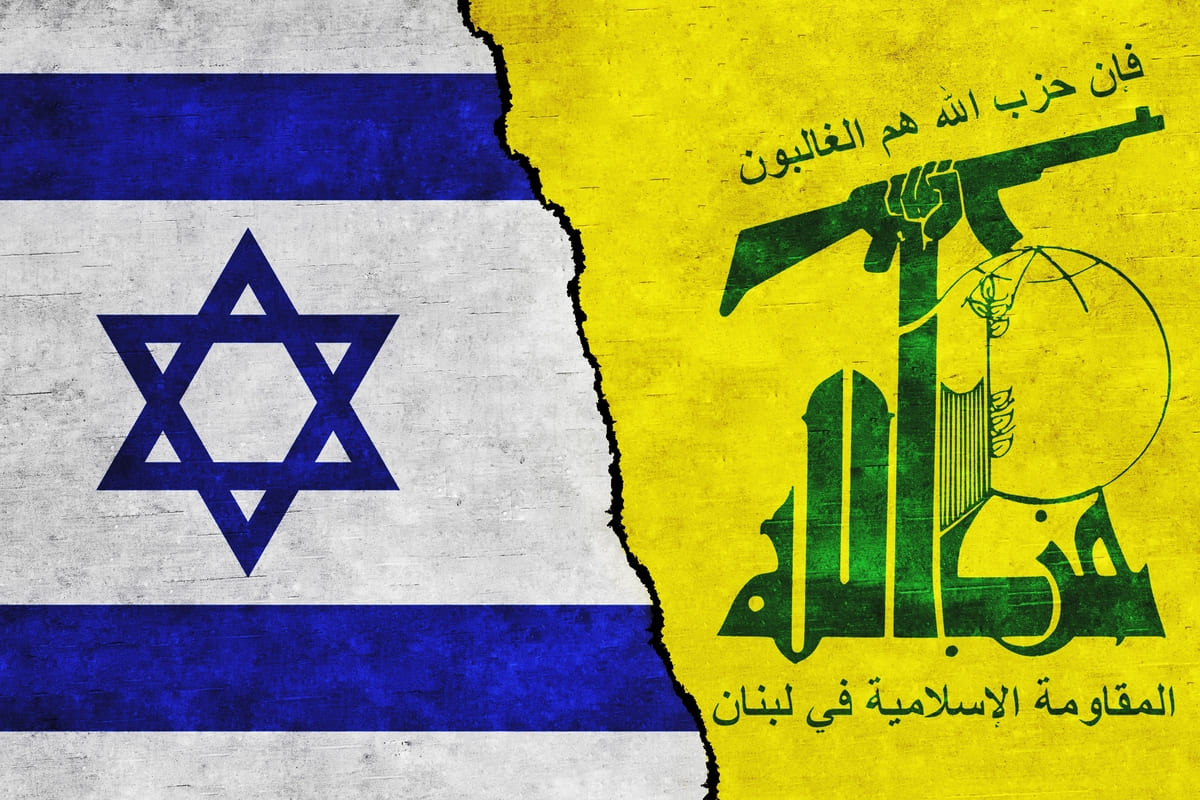 bandiere di Israele e Hezbollah