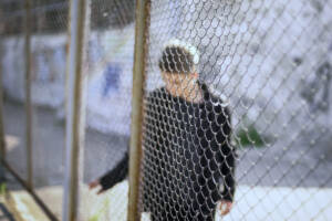 ragazzo in carcere minorile