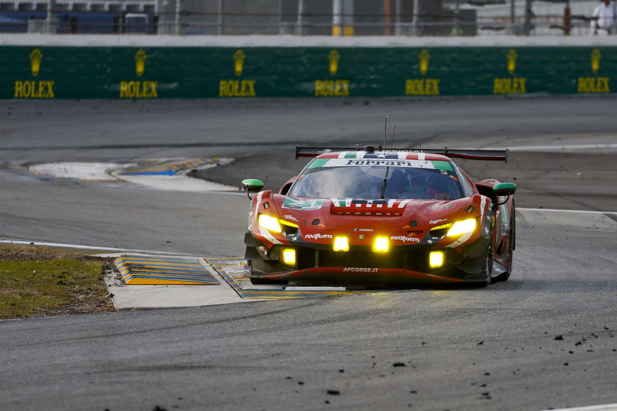 Ferrari 296 GT3 conquista il trionfo alla 24 Ore di Daytona: una vittoria storica